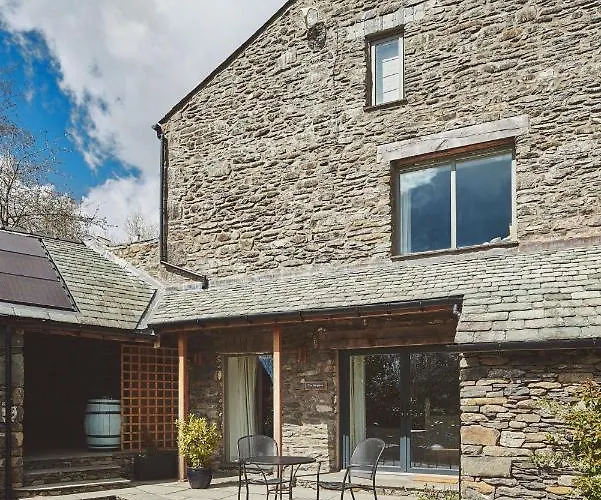 The Shippon * كندال